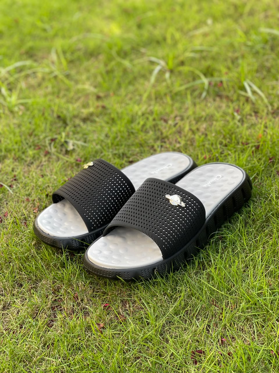VerStyle Comfort Slides – Premium Cushioned Massage Slippers