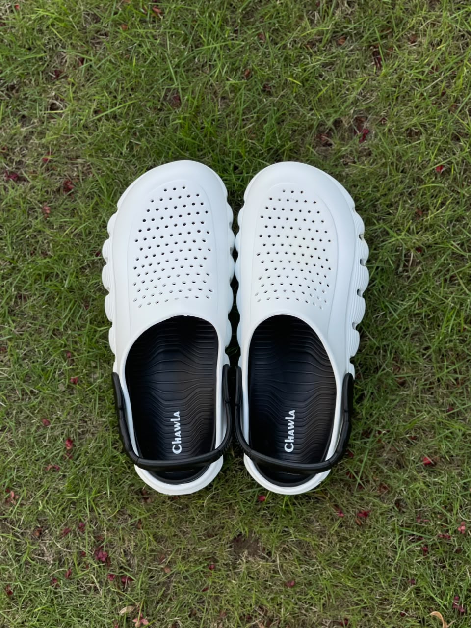 White AirFlex Crocs | Lightweight Everyday Comfort