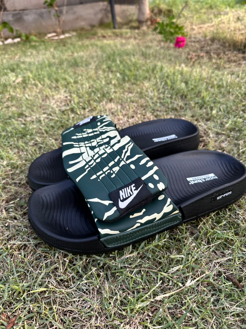 Green Nike AirCush Adjustable Slides – Soft 8mm Upper | Anti-Slip